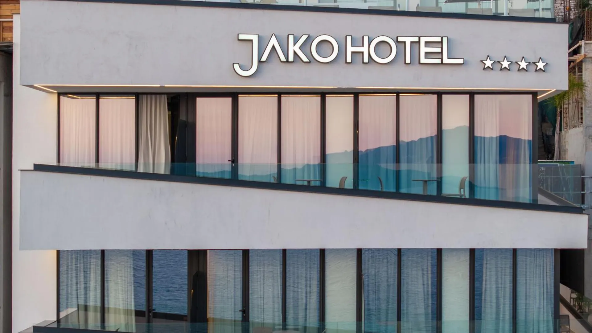 Jako Premium Hotel Saranda Arnavutluk